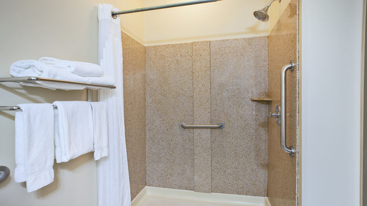 Holiday Inn Exp & Stes Bryan-Montpelier Room