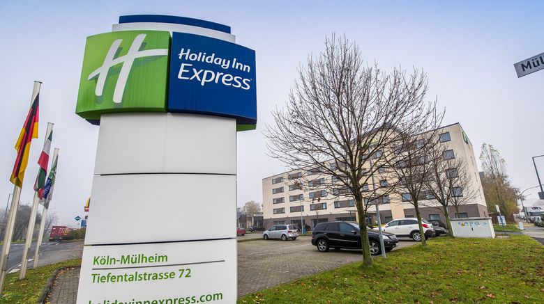 <b>Holiday Inn Express Cologne Muelheim Exterior</b>. Images powered by <a href="https://www.leonardoworldwide.com/" title="Leonardo Worldwide" target="_blank">Leonardo</a>.