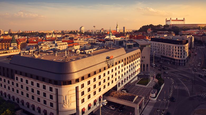 <b>Crowne Plaza Bratislava Exterior</b>. Images powered by <a href="https://www.leonardoworldwide.com/" title="Leonardo Worldwide" target="_blank">Leonardo</a>.