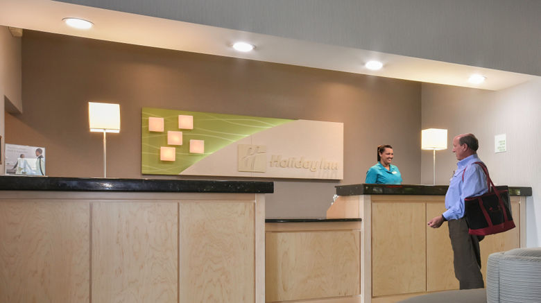 <b>Holiday Inn Lumberton North Lobby</b>. Images powered by <a href="https://www.leonardoworldwide.com/" title="Leonardo Worldwide" target="_blank">Leonardo</a>.