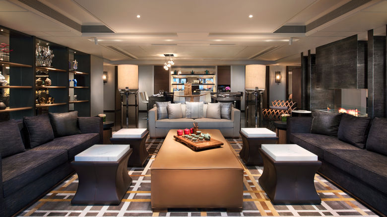 <b>New World Beijing Hotel Lobby</b>. Images powered by <a href="https://www.leonardoworldwide.com/" title="Leonardo Worldwide" target="_blank">Leonardo</a>.