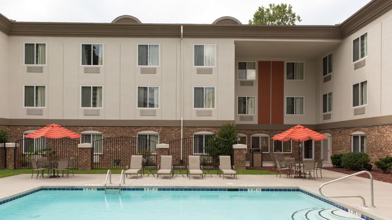 <b>Holiday Inn Express Hotel & Suites Pool</b>. Images powered by <a href="https://www.leonardoworldwide.com/" title="Leonardo Worldwide" target="_blank">Leonardo</a>.