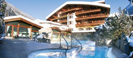 Relais Chateaux Spa Hotel Jagdhof Exterior