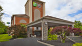 Holiday Inn Express Exterior