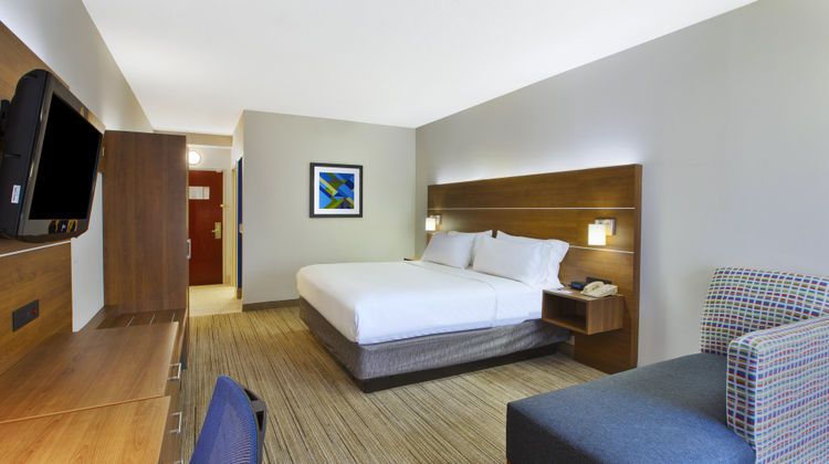 Holiday Inn Express Room