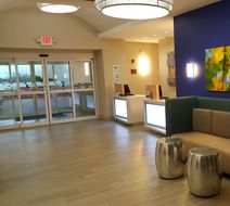 Holiday Inn Express & Suites Pearland Lobby