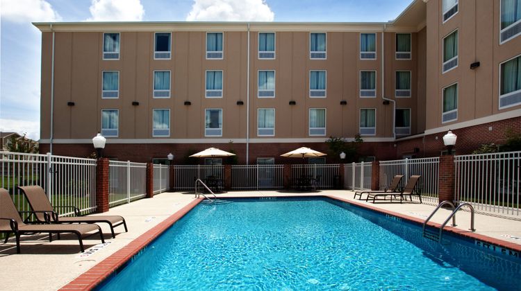 Holiday Inn Express & Suites Baton Rouge Pool