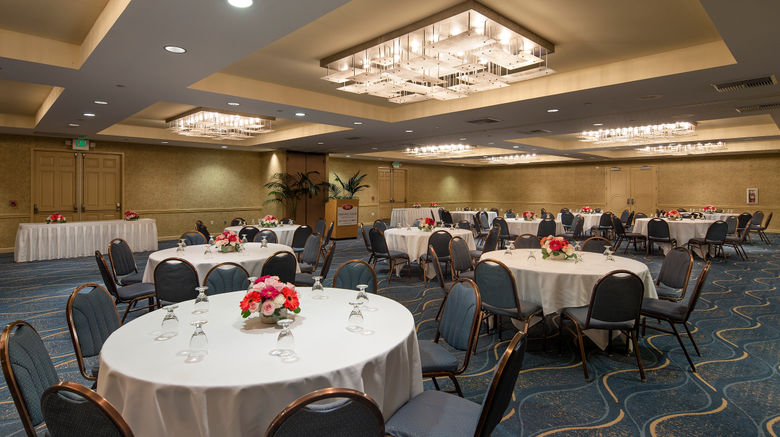 <b>Crowne Plaza Ventura Beach Ballroom</b>. Images powered by <a href="https://www.leonardoworldwide.com/" title="Leonardo Worldwide" target="_blank">Leonardo</a>.
