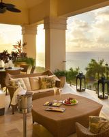 Quintessence Hotel