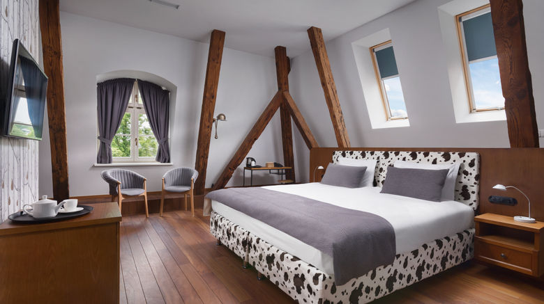 <b>Relais & Chateaux Hotel Quadrille Room</b>. Images powered by <a href="https://www.leonardoworldwide.com/" title="Leonardo Worldwide" target="_blank">Leonardo</a>.