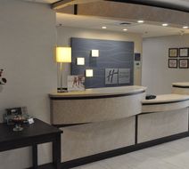 Holiday Inn Express Lobby
