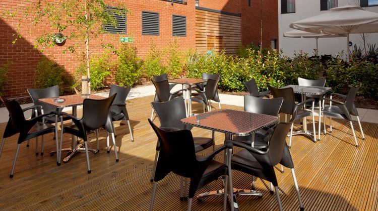 Holiday Inn Express Town Centre Lobby