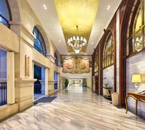 Crowne Plaza Resort Sanya Bay Lobby