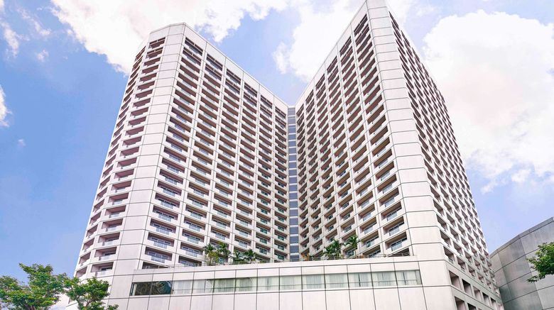 <b>Fairmont Singapore Exterior</b>. Images powered by <a href=https://www.travelagewest.com/Hotels/Singapore-Singapore/