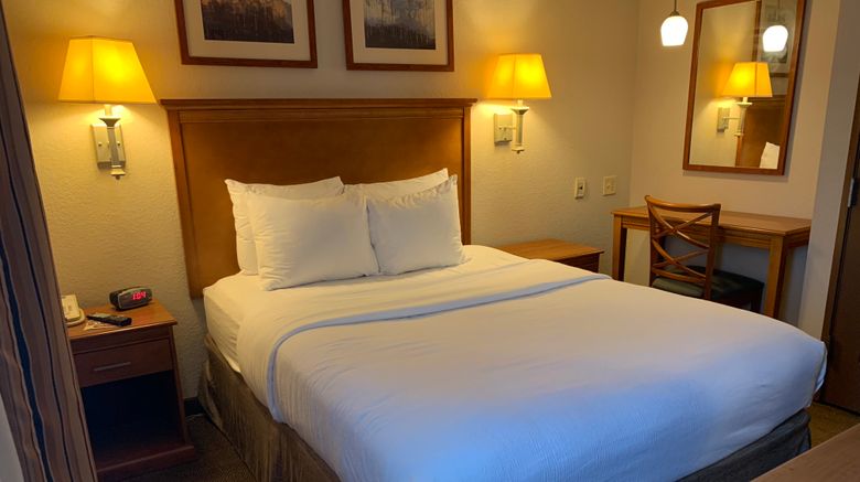 <b>Candlewood Suites Jonesboro Room</b>. Images powered by <a href="https://www.leonardoworldwide.com/" title="Leonardo Worldwide" target="_blank">Leonardo</a>.