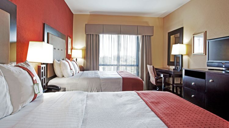 Holiday Inn Houma Room