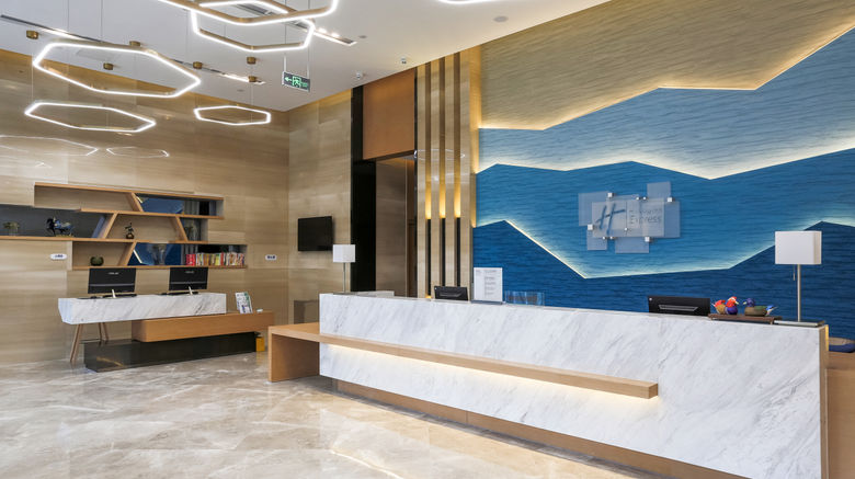<b>Holiday Inn Express Chengdu Xindu Lobby</b>. Images powered by <a href="https://www.leonardoworldwide.com/" title="Leonardo Worldwide" target="_blank">Leonardo</a>.