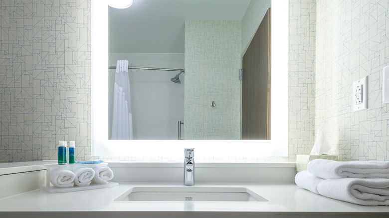 <b>Holiday Inn Express & Suites Eagan Room</b>. Images powered by <a href="https://www.leonardoworldwide.com/" title="Leonardo Worldwide" target="_blank">Leonardo</a>.