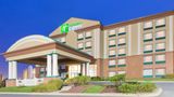 Holiday Inn Express & Suites Exterior