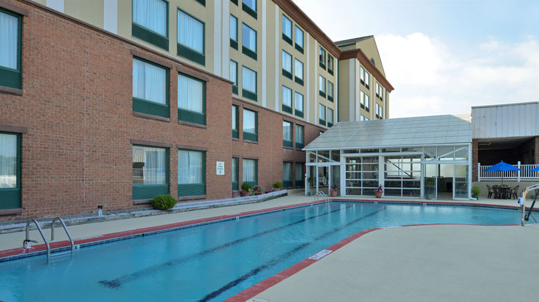 <b>Holiday Inn Express & Suites Pool</b>. Images powered by <a href="https://www.leonardoworldwide.com/" title="Leonardo Worldwide" target="_blank">Leonardo</a>.