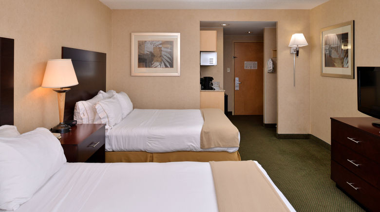 <b>Holiday Inn Express & Suites Room</b>. Images powered by <a href="https://www.leonardoworldwide.com/" title="Leonardo Worldwide" target="_blank">Leonardo</a>.