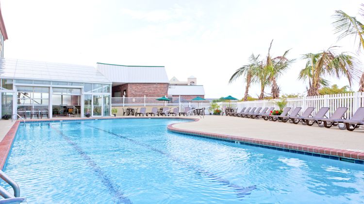Holiday Inn Express & Suites Pool