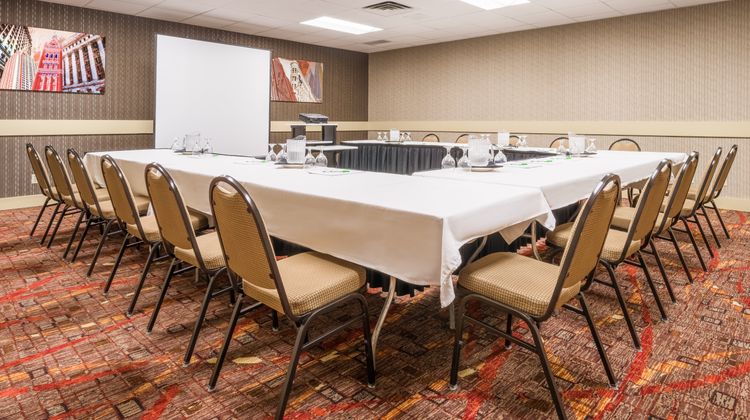 Holiday Inn Manitowoc Meeting
