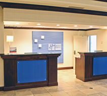 Holiday Inn Express Hotel & Suites Lobby