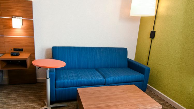 Holiday Inn Express Room
