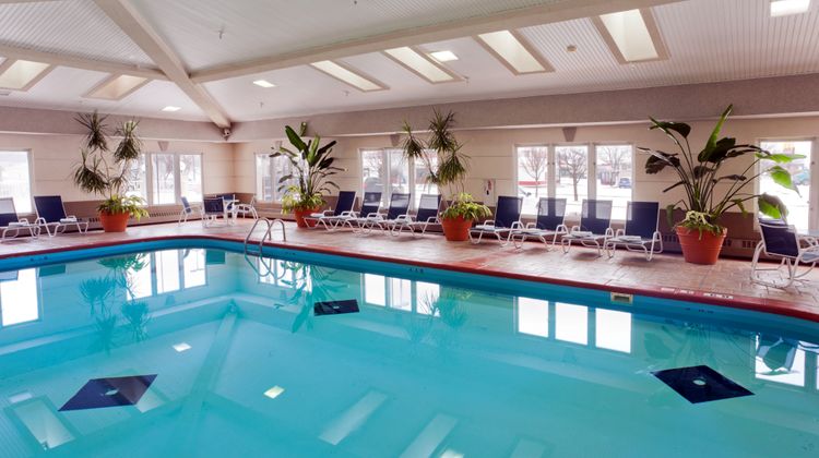 Holiday Inn Express Pool