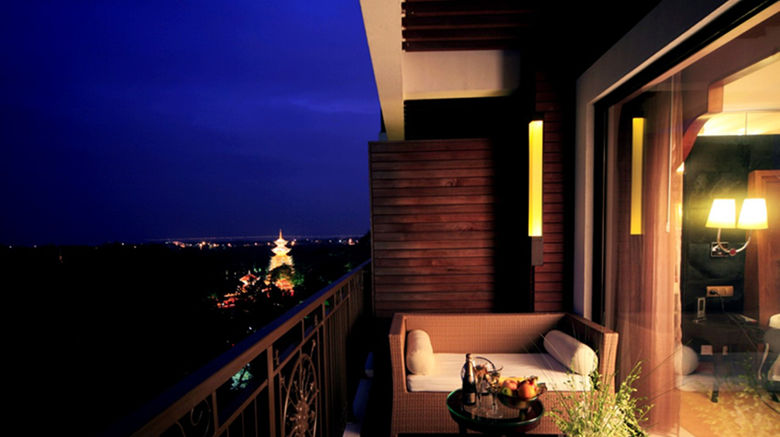 <b>InterContinental Shenzhen Room</b>. Images powered by <a href="https://www.leonardoworldwide.com/" title="Leonardo Worldwide" target="_blank">Leonardo</a>.