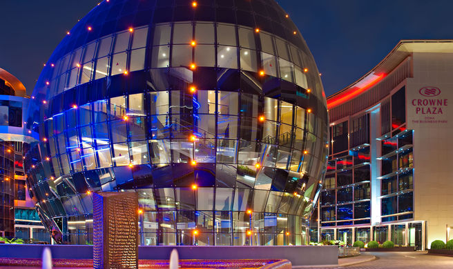 Crowne Plaza Doha - The Business Park Exterior