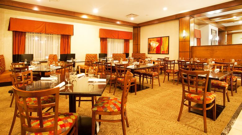 <b>Holiday Inn Battle Creek Restaurant</b>. Images powered by <a href="https://www.leonardoworldwide.com/" title="Leonardo Worldwide" target="_blank">Leonardo</a>.