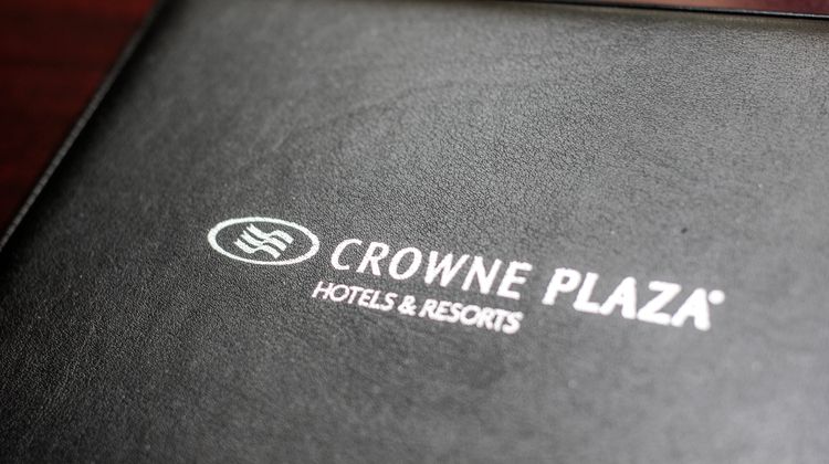 Crowne Plaza Cleveland Airport Meeting