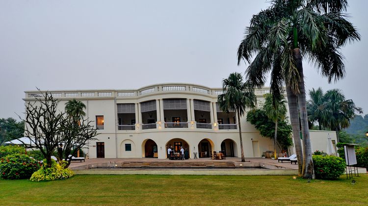 Nadesar Palace Varanasi Exterior