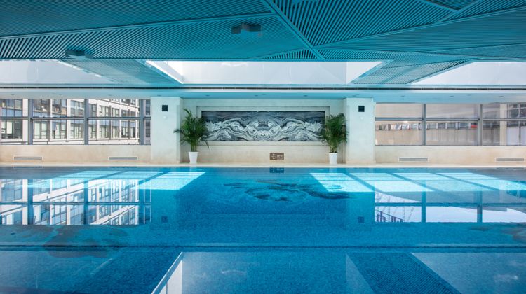 Holiday Inn Beijing Focus Square Pool
