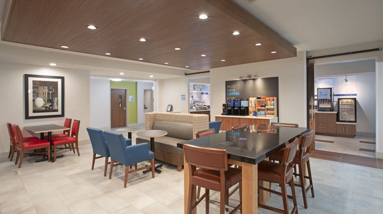 Holiday Inn Express Hotel & Suites Restaurant