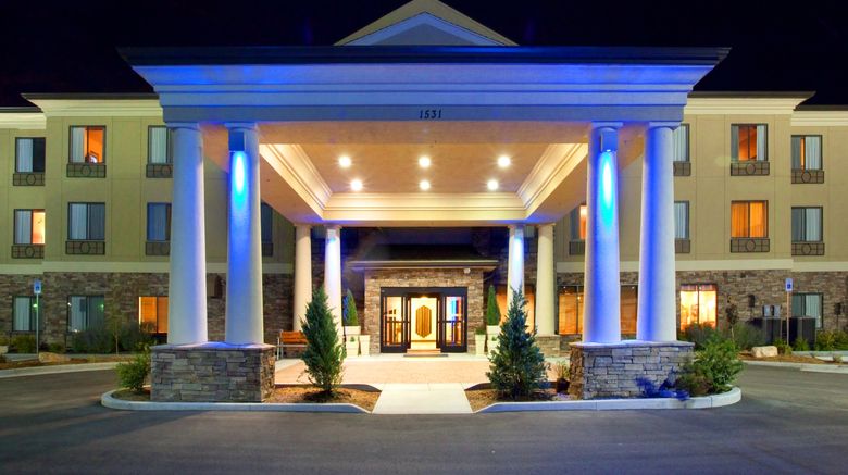 <b>Holiday Inn Express Hotel & Suites Exterior</b>. Images powered by <a href="https://www.leonardoworldwide.com/" title="Leonardo Worldwide" target="_blank">Leonardo</a>.