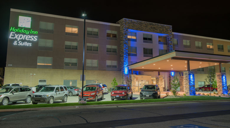 Holiday Inn Express  and  Suites Southwest Exterior. Images powered by <a href="https://www.leonardoworldwide.com" target="_blank" rel="noopener">Leonardo</a>.