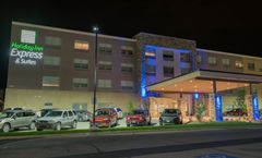 Holiday Inn Express & Suites Southwest