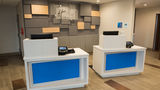 Holiday Inn Express & Suites Southwest Lobby