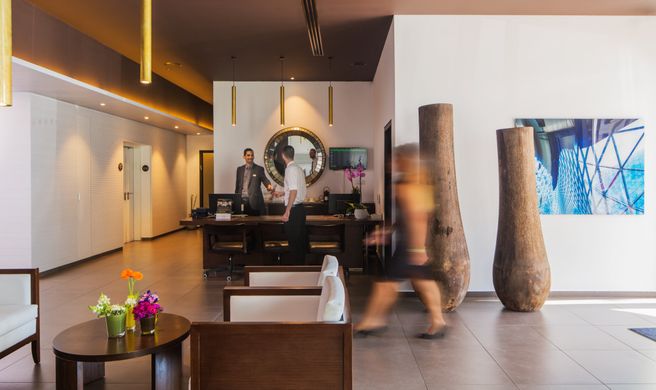 Prima Link Hotel Lobby