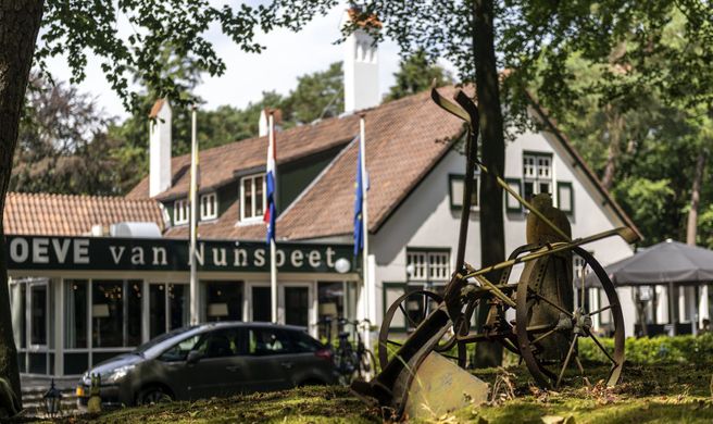 Hotel Dennenhoeve Exterior