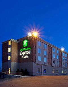 Holiday Inn Express Hotel & Suites