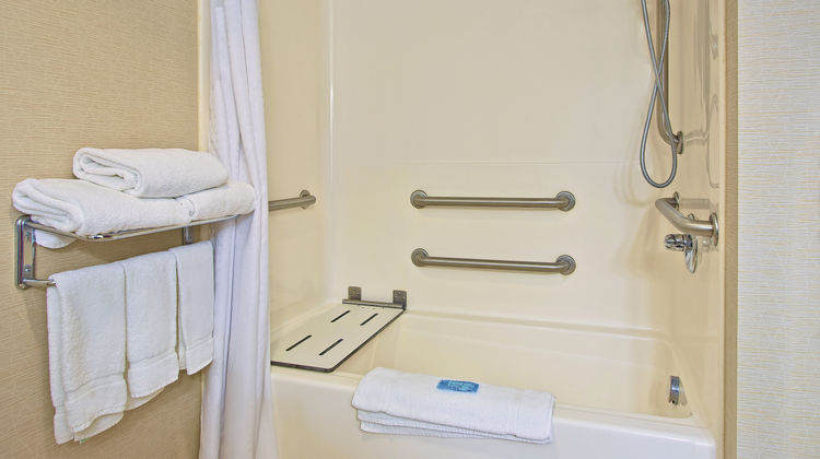 Holiday Inn Express Hotel & Suites Room