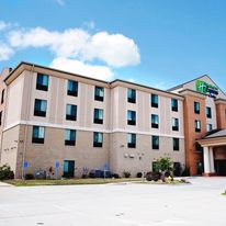 Holiday Inn Express and Suites Urbandale