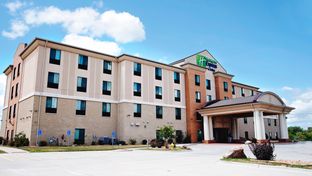 Holiday Inn Express and Suites Urbandale
