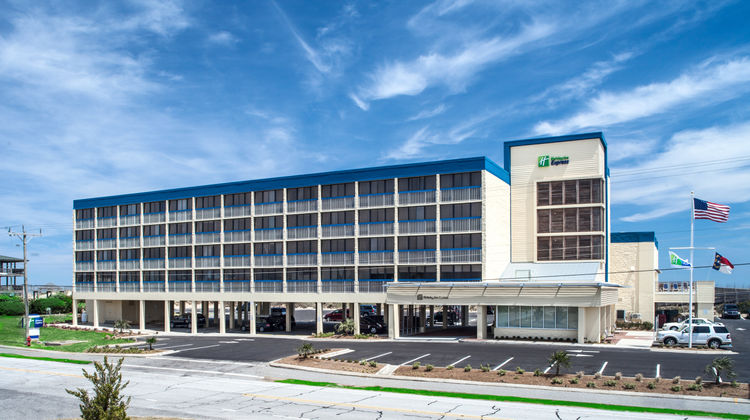 Holiday Inn Express Nags Head Oceanfront Exterior