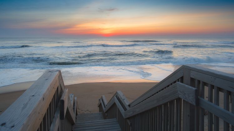 Holiday Inn Express Nags Head Oceanfront Beach