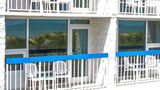 Holiday Inn Express Nags Head Oceanfront Room